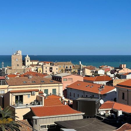 Il Rifugio Nel Cielo Apartment Termoli Exterior photo