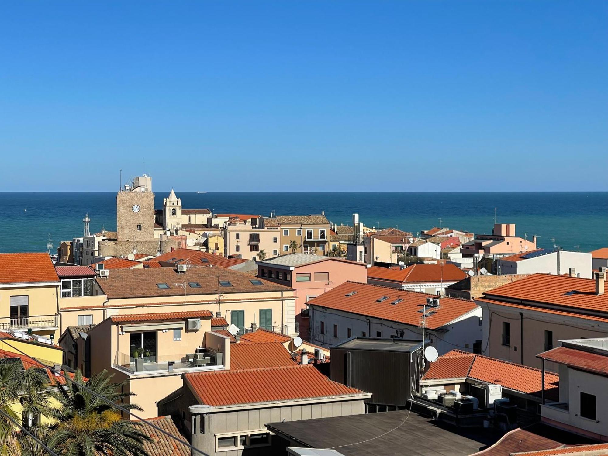 Il Rifugio Nel Cielo Apartment Termoli Exterior photo