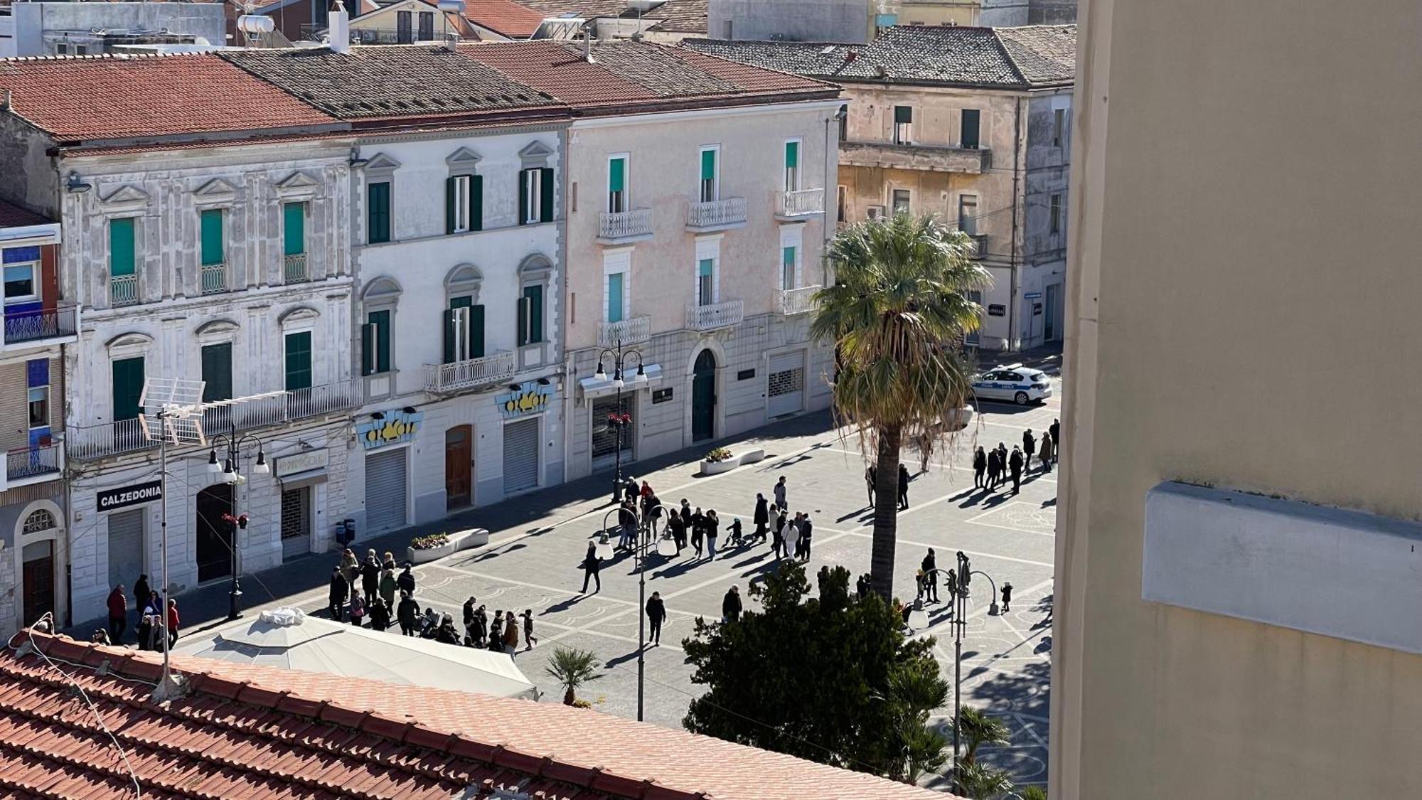 Il Rifugio Nel Cielo Apartment Termoli Exterior photo